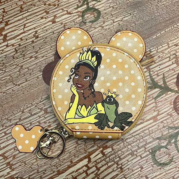 HAND PAINTED Princess and Frog Coin Purse!!  NWT - Picture 1 of 7